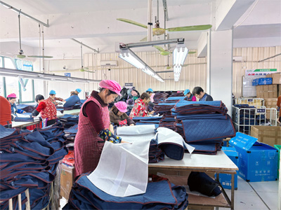 Por qué los MOQ son importantes en la fabricación de equipaje: la lógica estratégica detrás de la producción escalable.